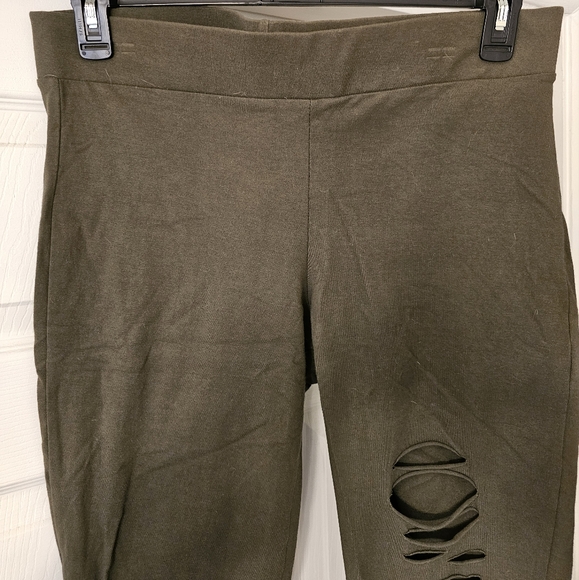 Torrid Slashed Leggings - Picture 5 of 7